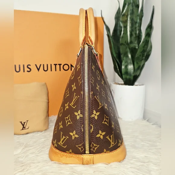 🔥Authentic 🔥 Louis Vuitton Alma Pm - Picture 11 of 16